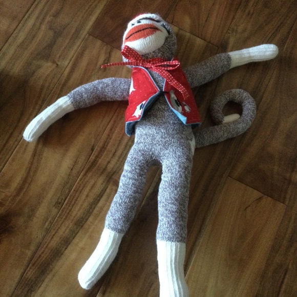 Mr. and Mrs. Sock Monkey - Picture 5 of 6